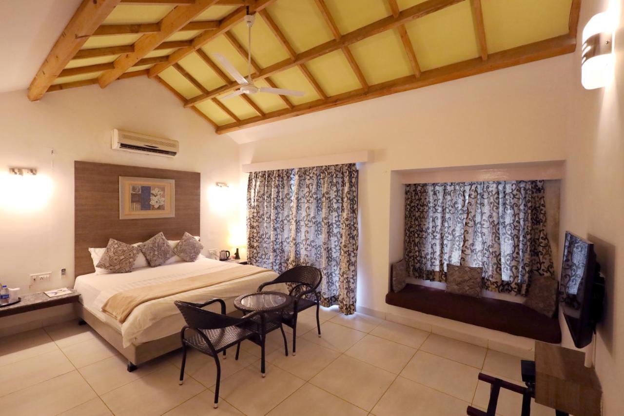 Hummingbird Resort Mount Abu Exterior photo